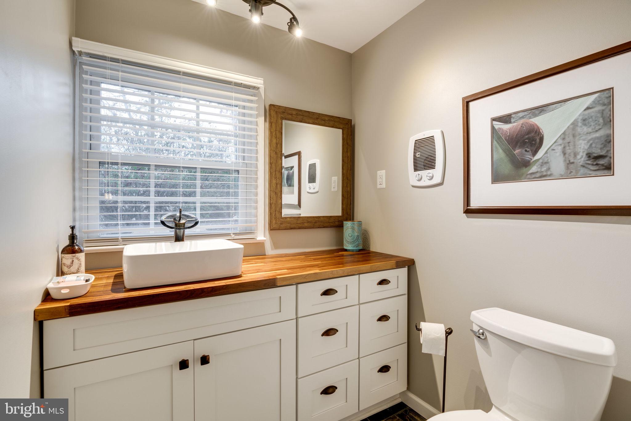 3718 Russell Road Woodbridge, VA 22192 - Photo 23 of 33 Gallery Image 23