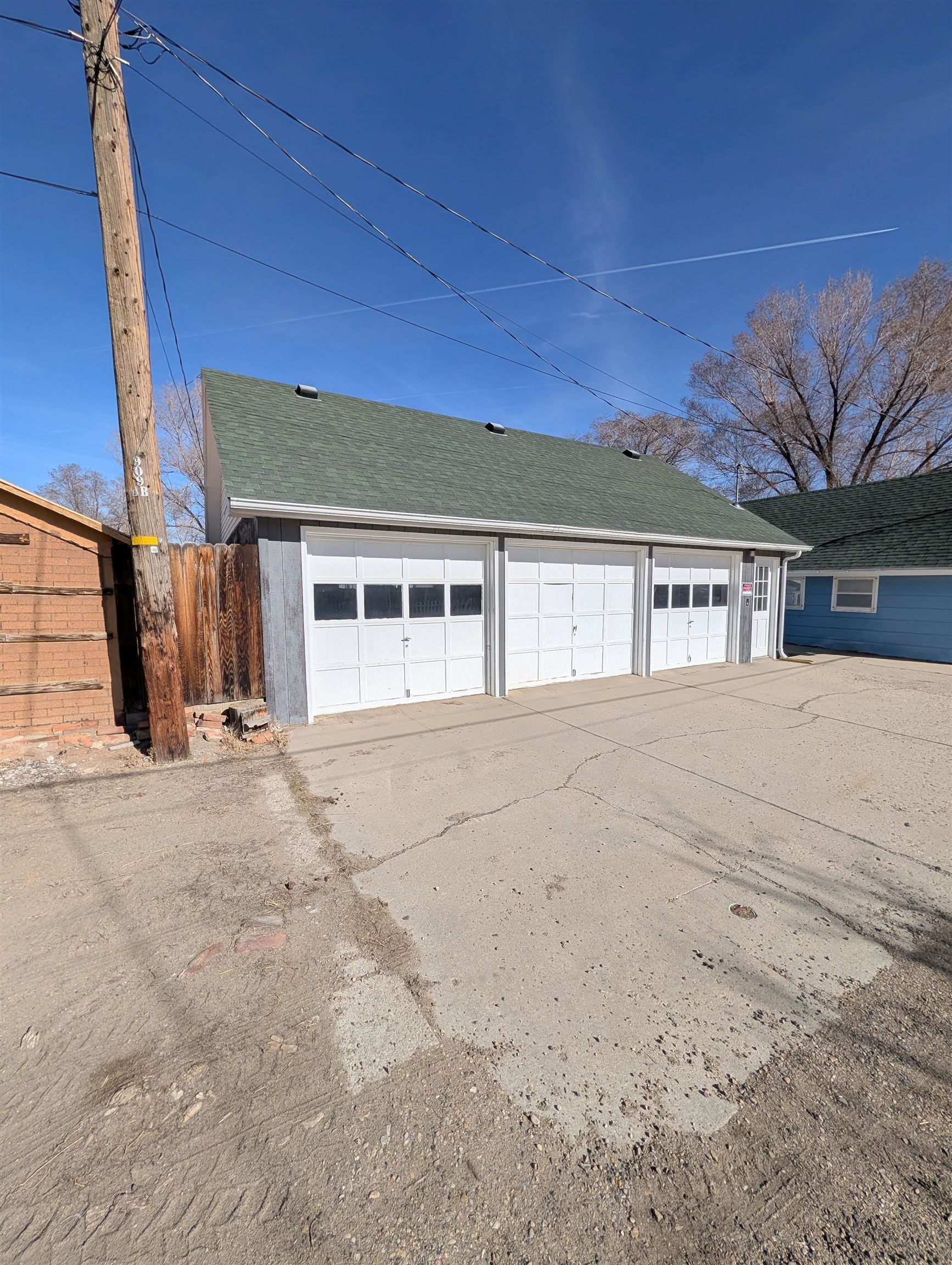 916 Potter Street Rock Springs, WY 82901 - Photo 9 of 38