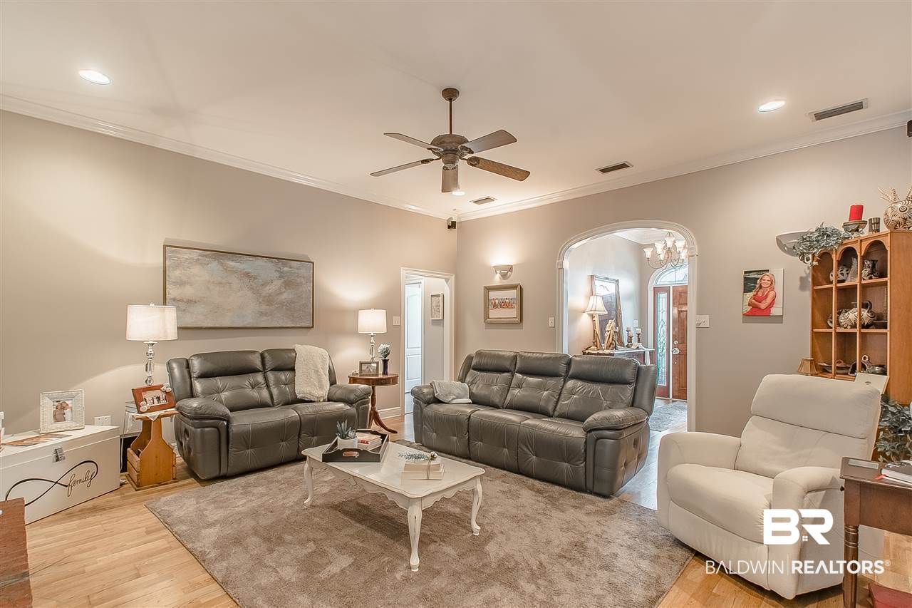 10671 Hunters Ridge Drive Mobile, AL 36695 - Photo 8 of 43 Gallery Image 8