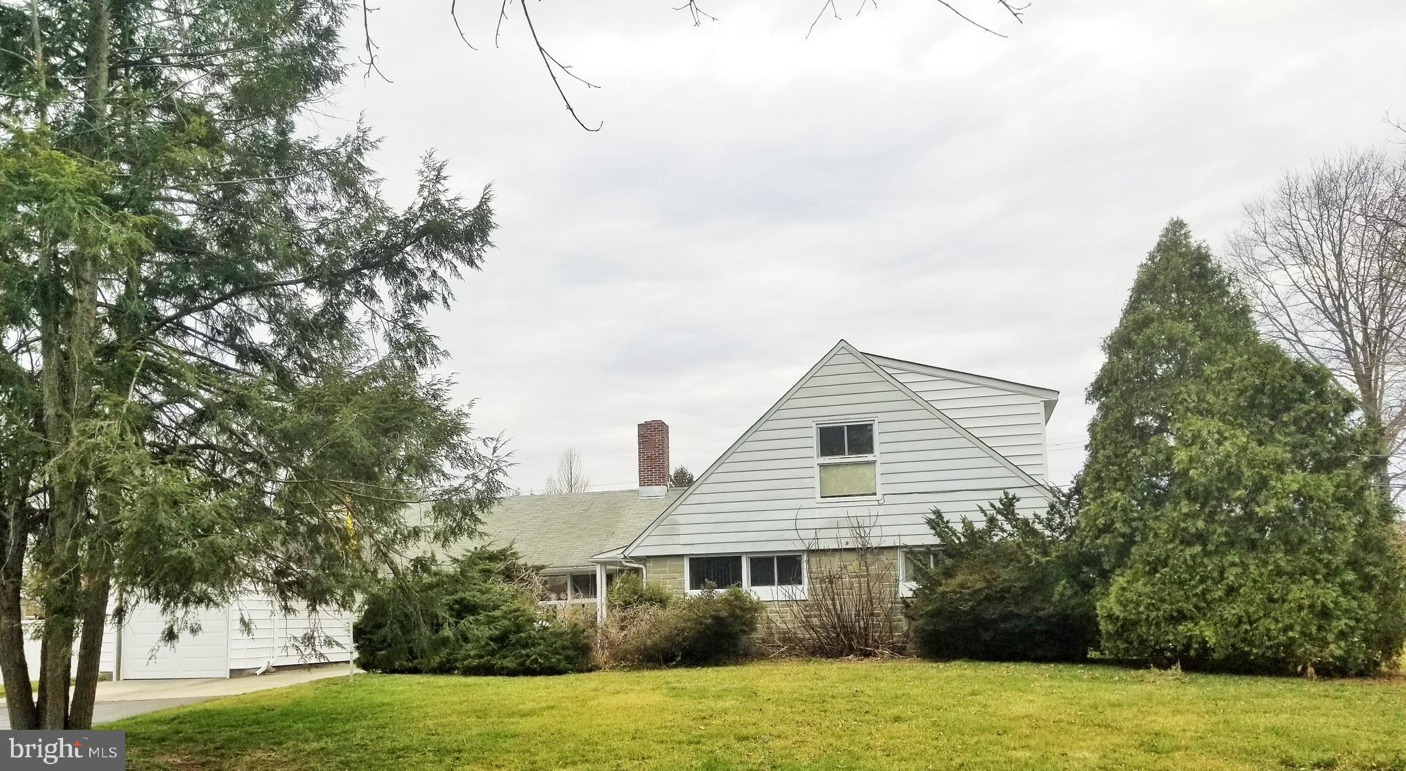 9 Red Berry Road Levittown, PA 19056 - Photo 44 of 44 Front view from Street