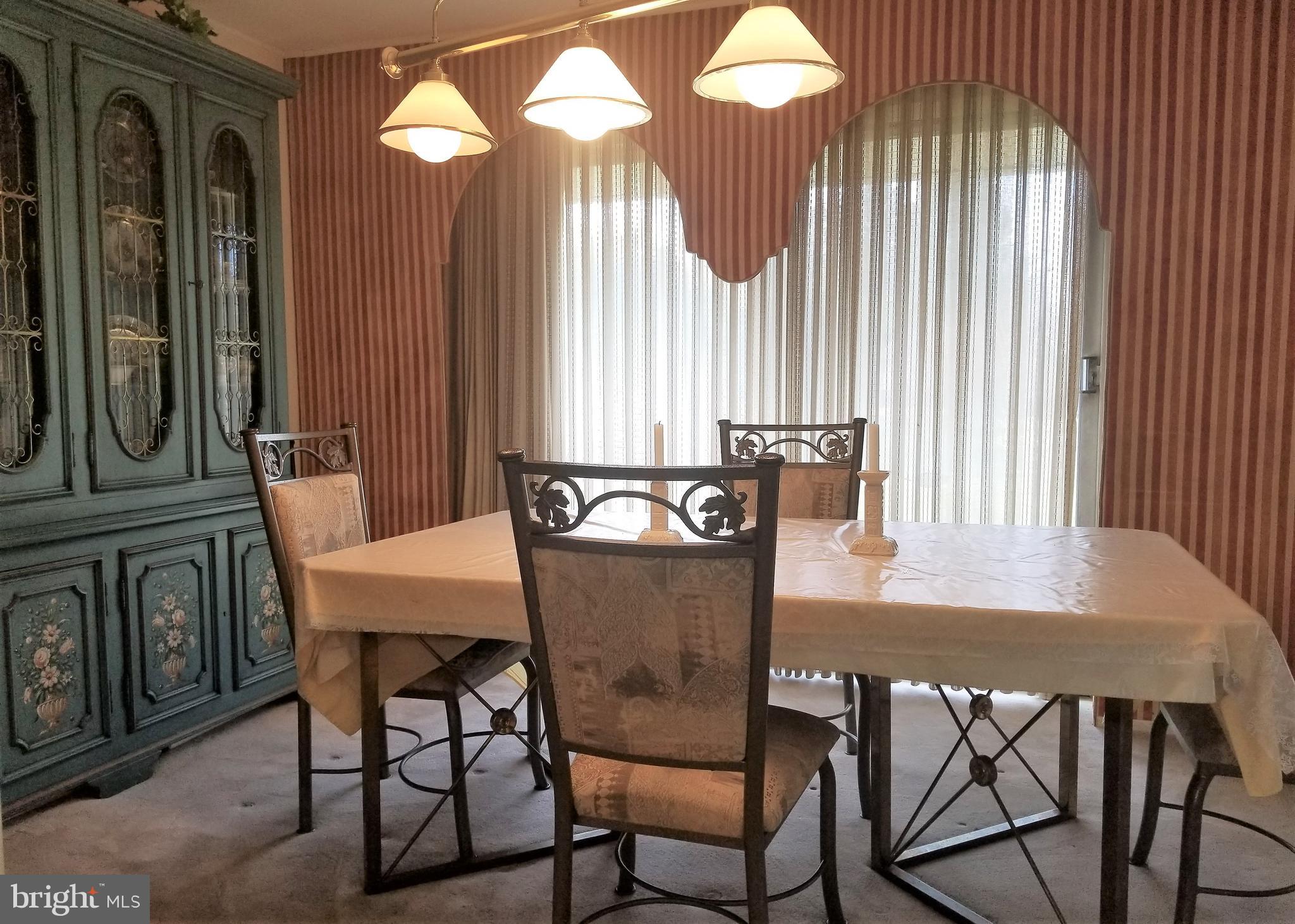 9 Red Berry Road Levittown, PA 19056 - Photo 7 of 44 Dinning room- Slider to rear yard