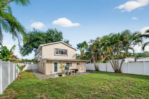 $700,000 | 1503 Northeast 18th Avenue, Fort Lauderdale, FL 33304