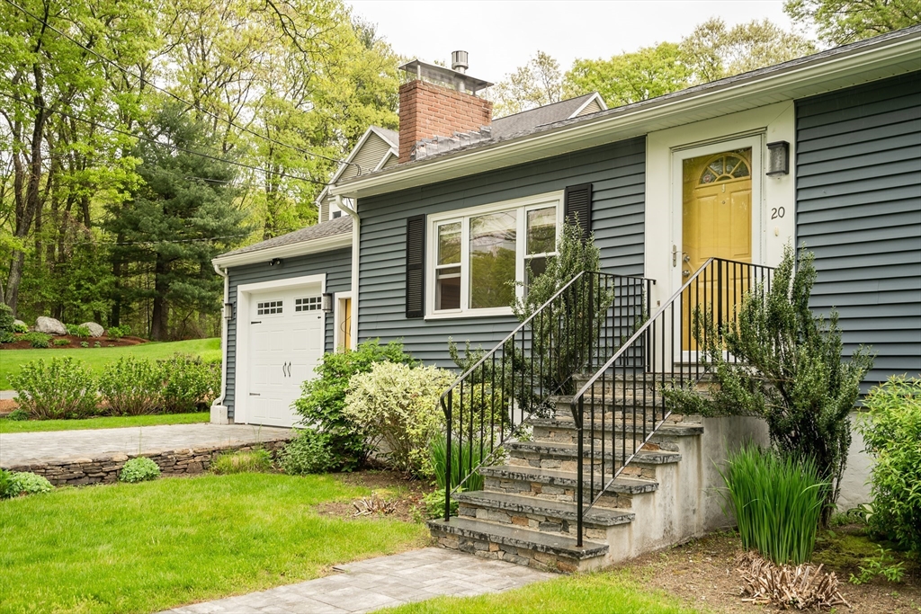 20 Chandler Road Burlington, MA 01803 - Photo 2 of 29 Gallery Image 2