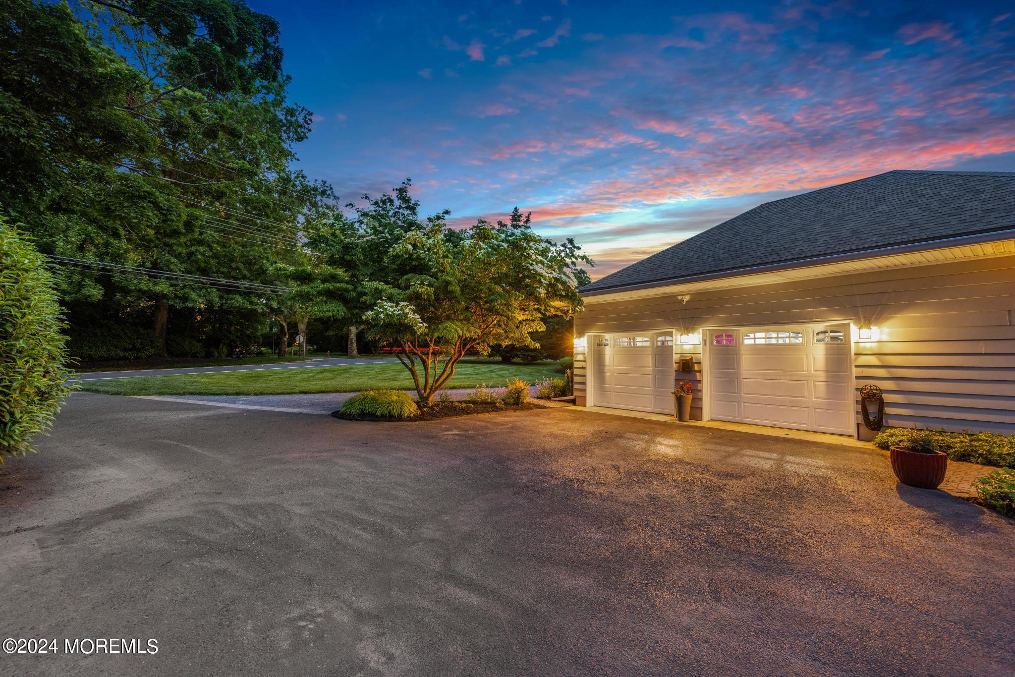 530 Ridge Road Fair Haven, NJ 07704 - Photo 74 of 78 530RidgeTwilight-11