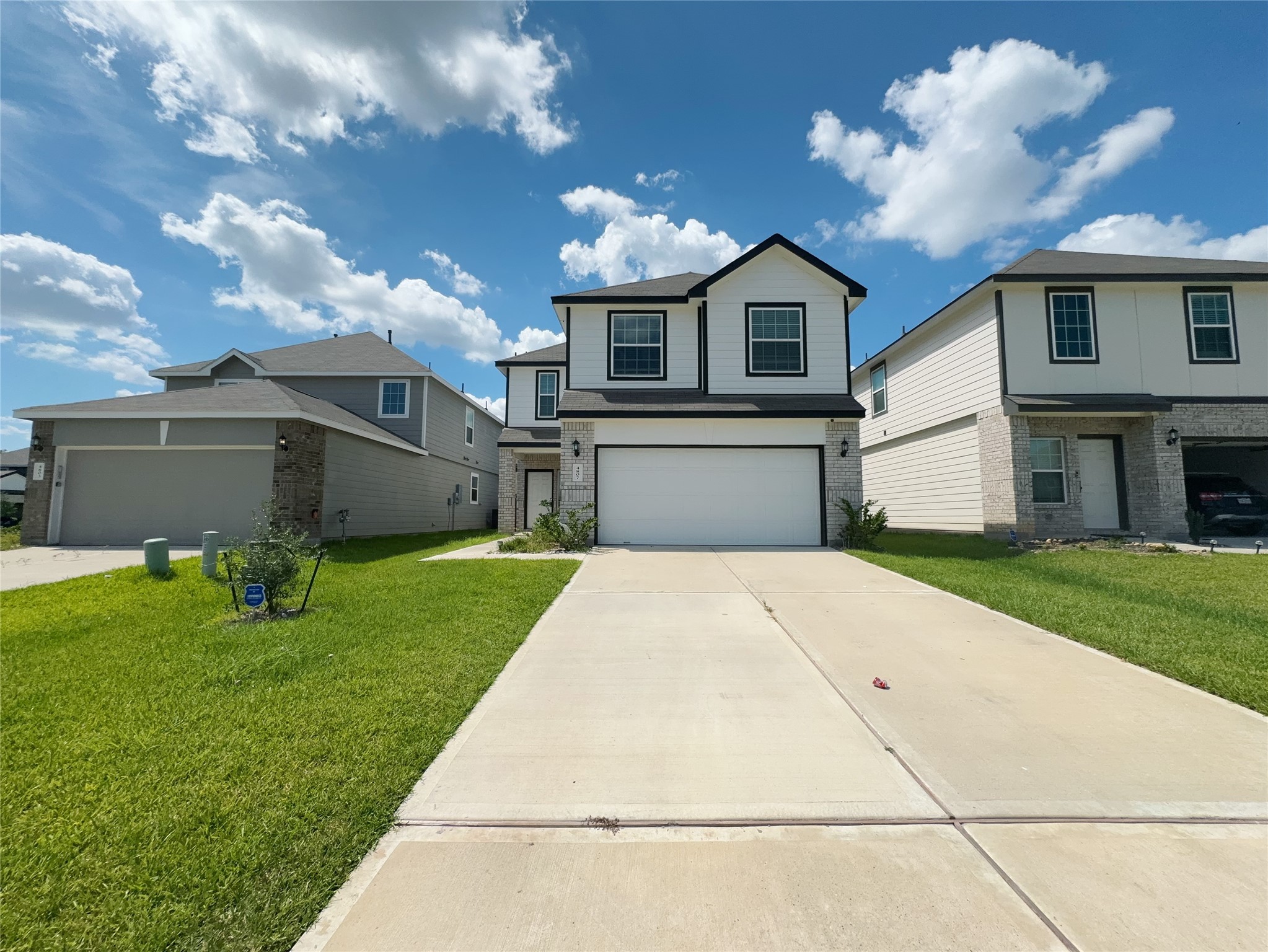 4807 Blue Jacaranda Way Spring, TX 77373 - Photo 3 of 20 Gallery Image 3