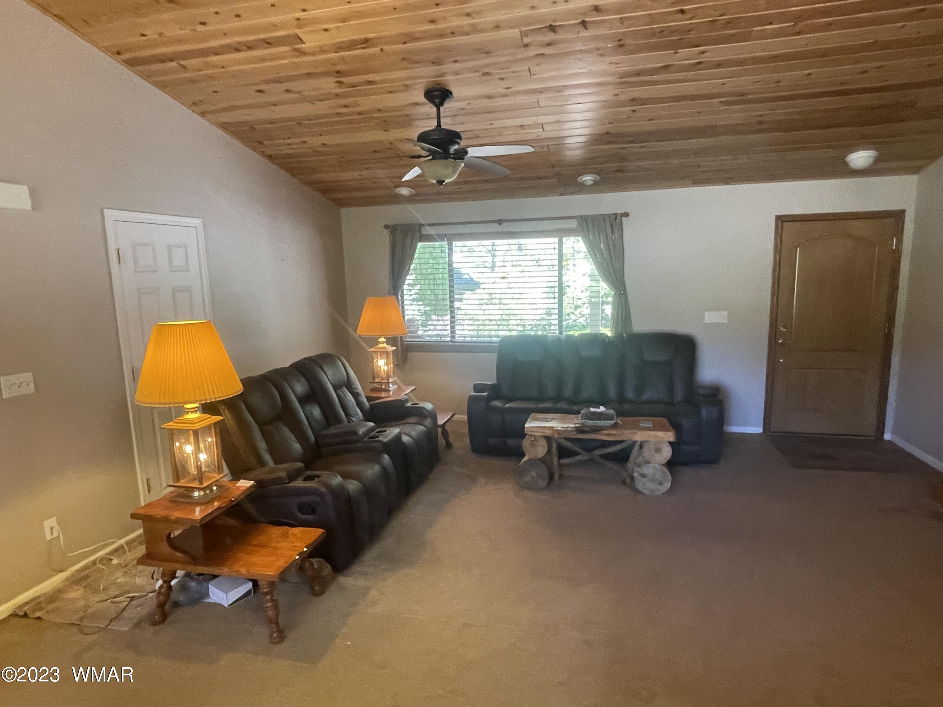 2180 West Park Valley Road Show Low, AZ 85901 - Photo 2 of 30 Gallery Image 2