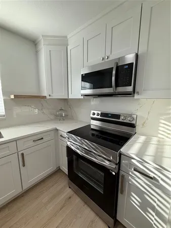 $2,300 | 2924 West Braddock Street, Tampa, FL 33607