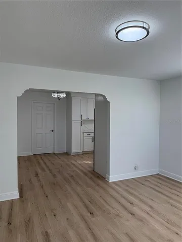 $2,400 | 2924 West Braddock Street, Tampa, FL 33607