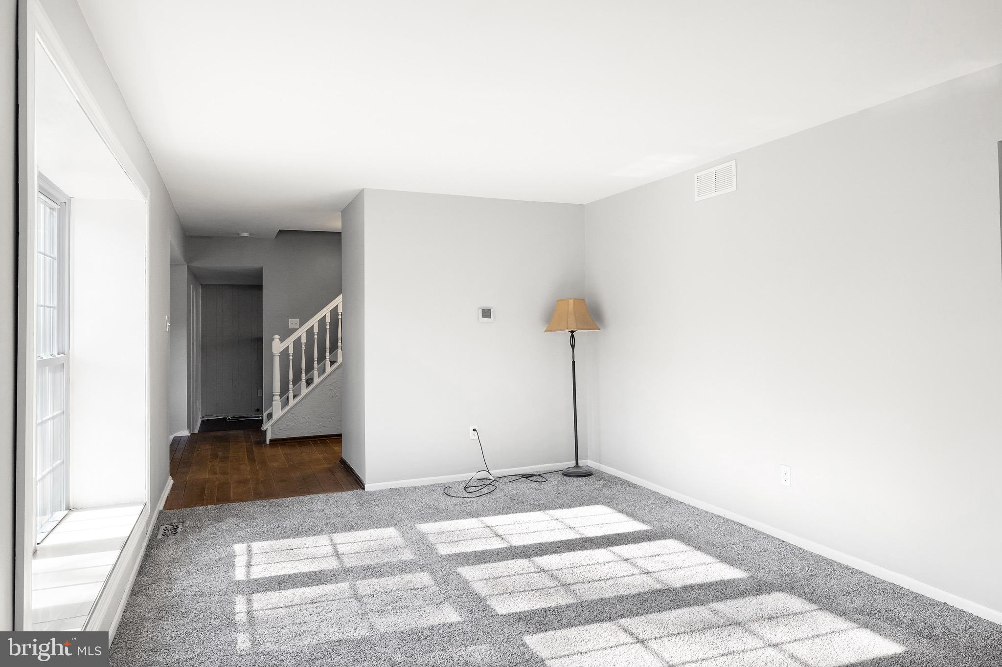 8 North Drive Tabernacle, NJ 08088 - Photo 7 of 29