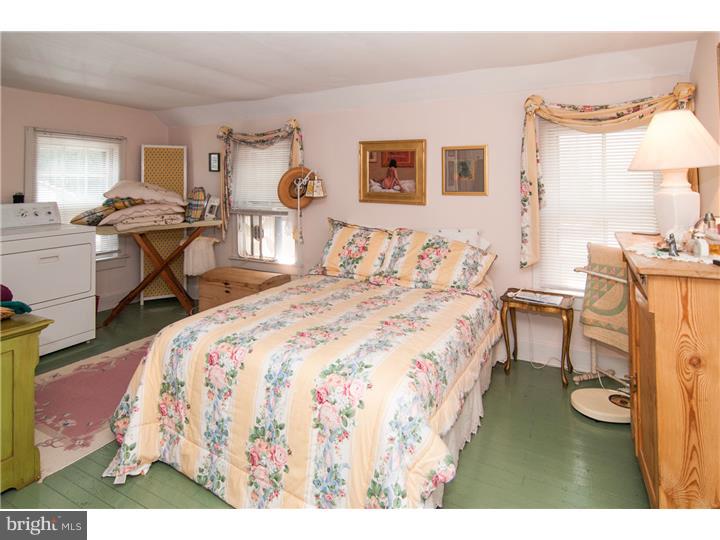 1094 Durham Road Newtown, PA 18940 - Photo 12 of 24 Bedroom 2