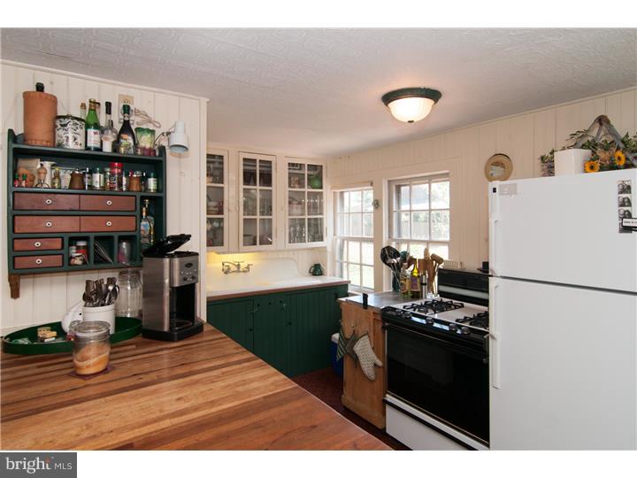 1094 Durham Road Newtown, PA 18940 - Photo 8 of 24 Kitchen