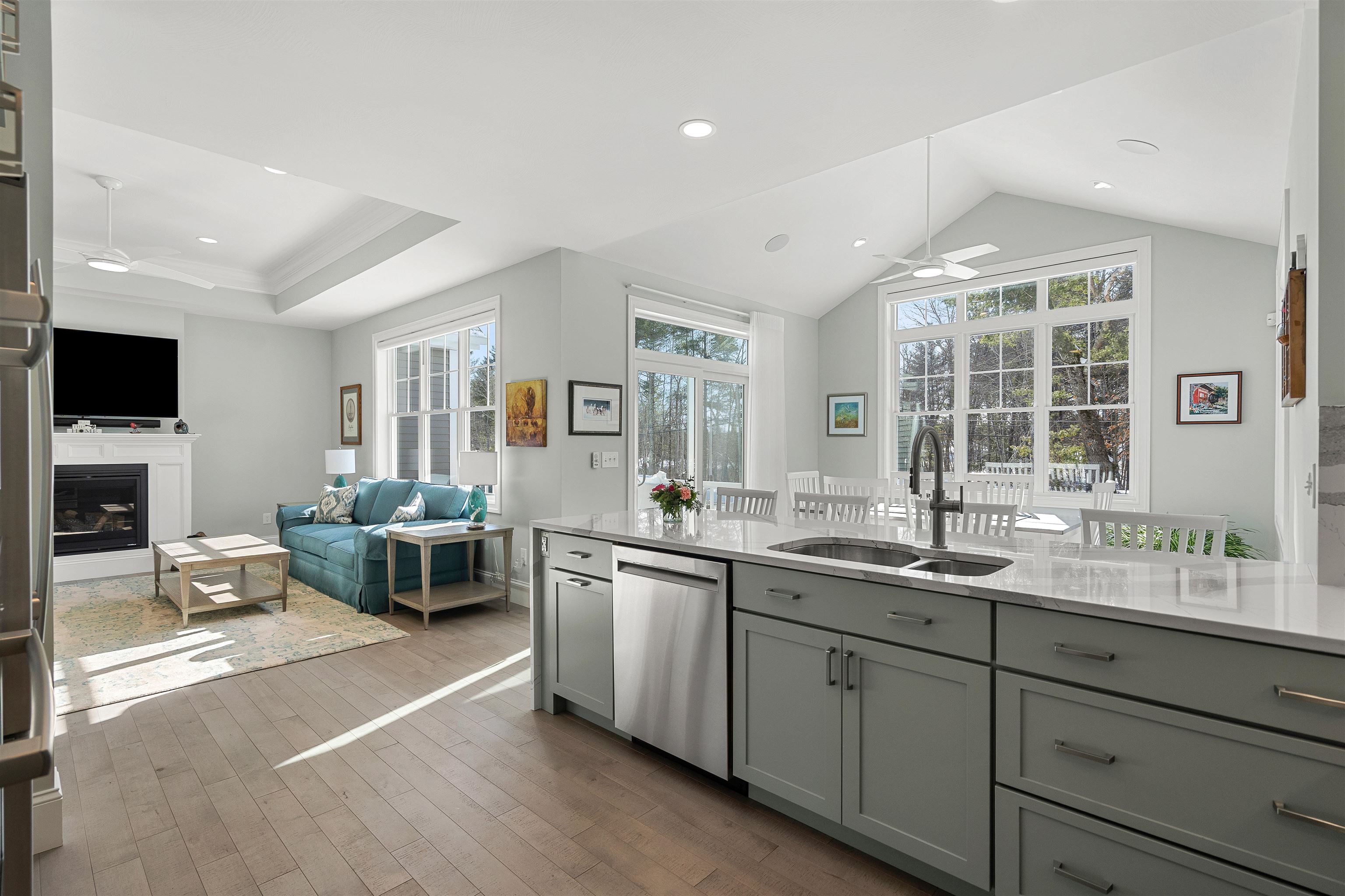 6 Testament Circle, Unit 5 Nashua, NH 03062 - Photo 15 of 45