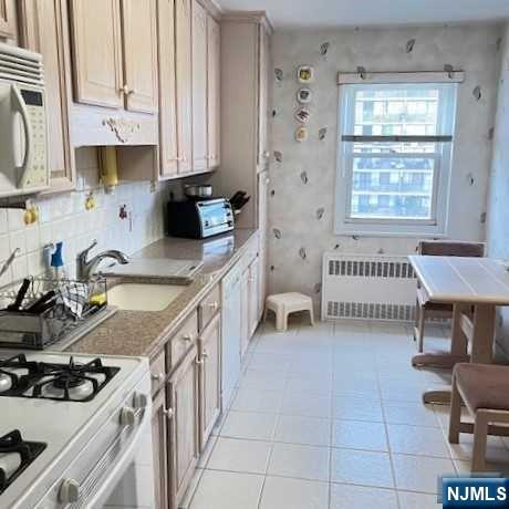 280 Prospect Avenue, Unit 11E Hackensack, NJ 07601 - Photo 11 of 36