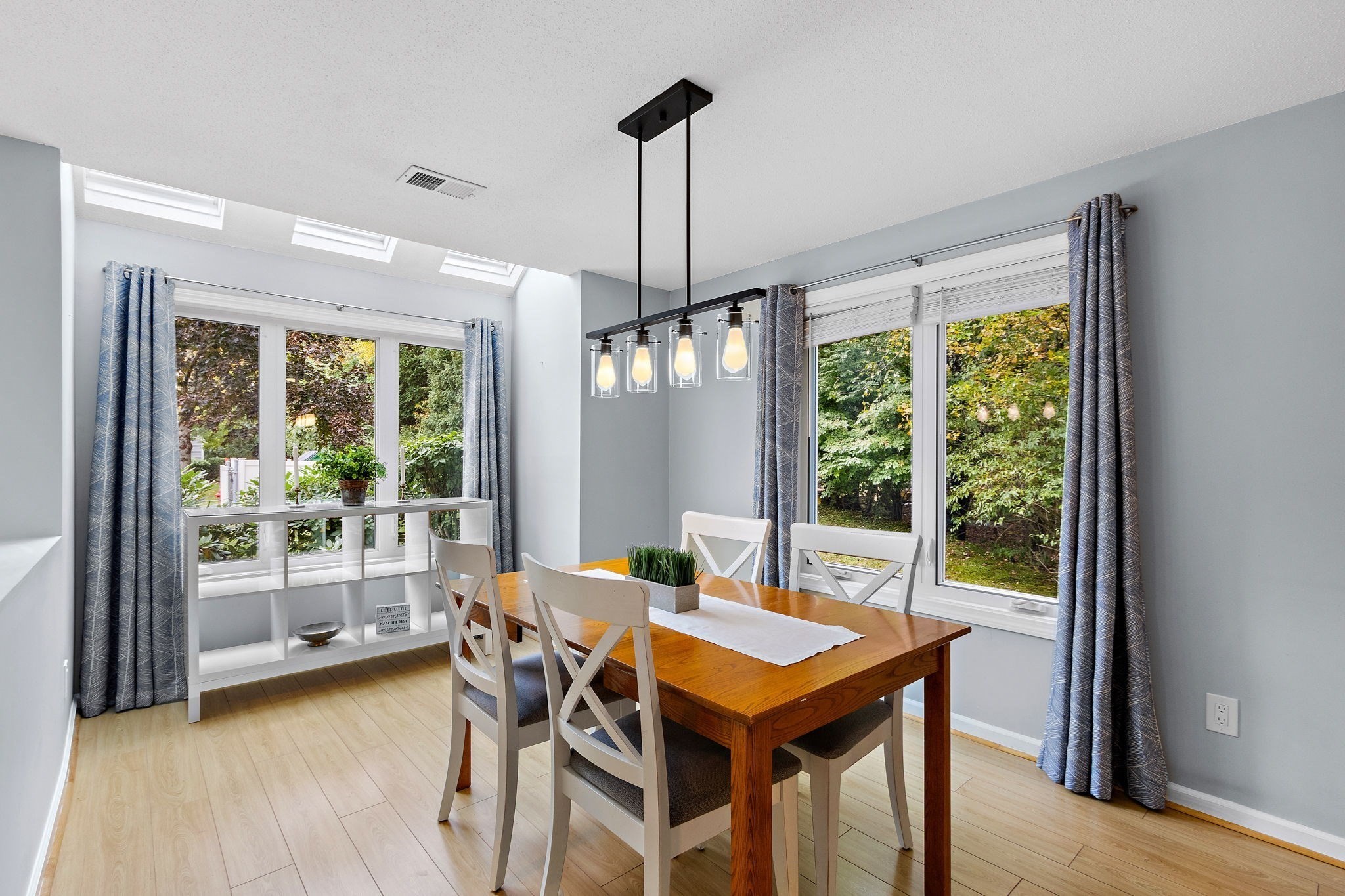 221 Maple Brook Road, Unit 221 Bellingham, MA 02019 - Photo 4 of 28 Gallery Image 4