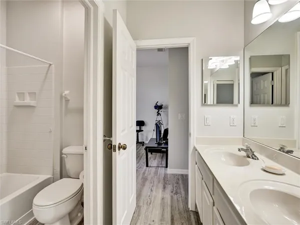 $659,000 | 2941 Inlet Cove Lane East, Naples, FL 34120