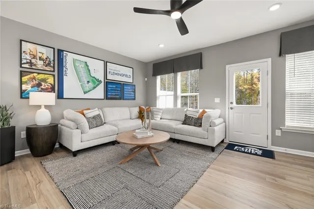 $306,220 | 910 Plum Creek Place, McLeansville, NC 27301