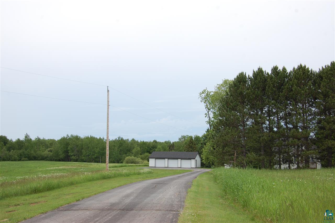 291 Marks Road Esko, MN 55733 - Photo 5 of 13 DRIVEWAY W. VIEW