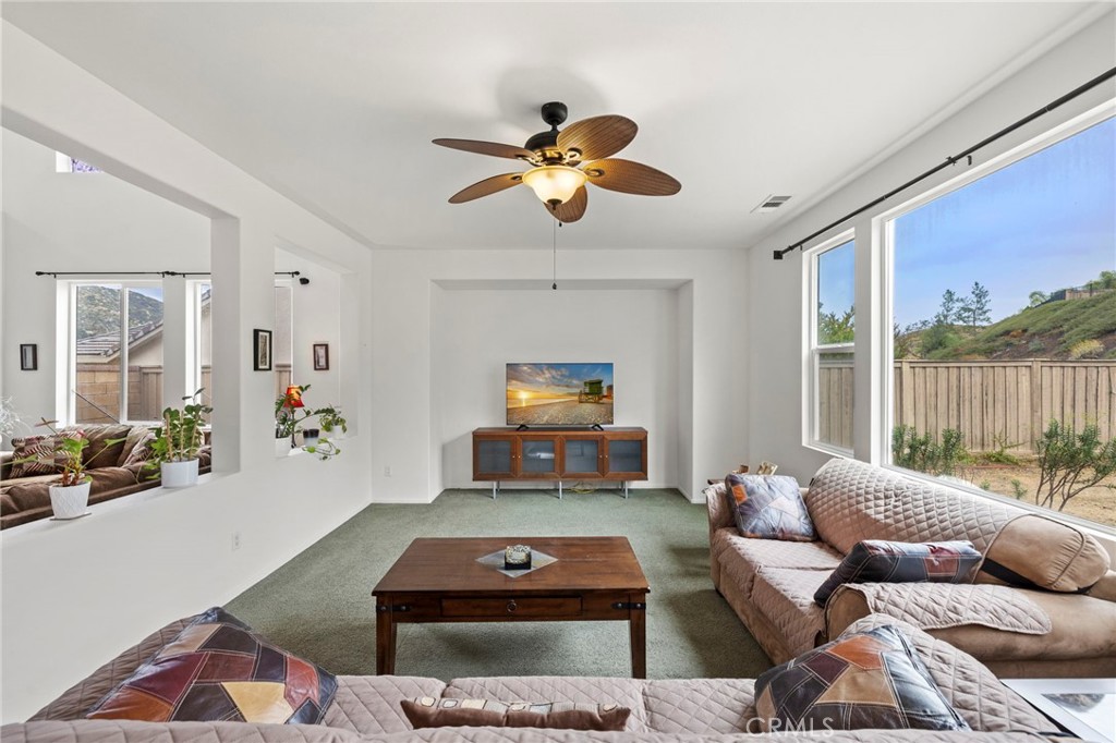 34072 Corktree Road Lake Elsinore, CA 92532 - Photo 10 of 53