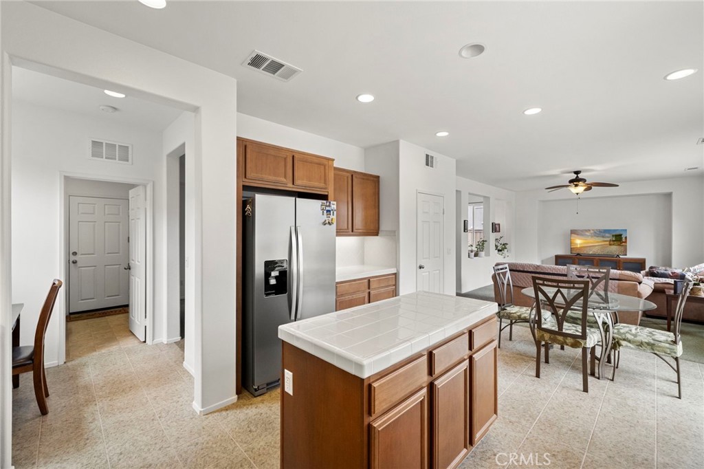 34072 Corktree Road Lake Elsinore, CA 92532 - Photo 16 of 53