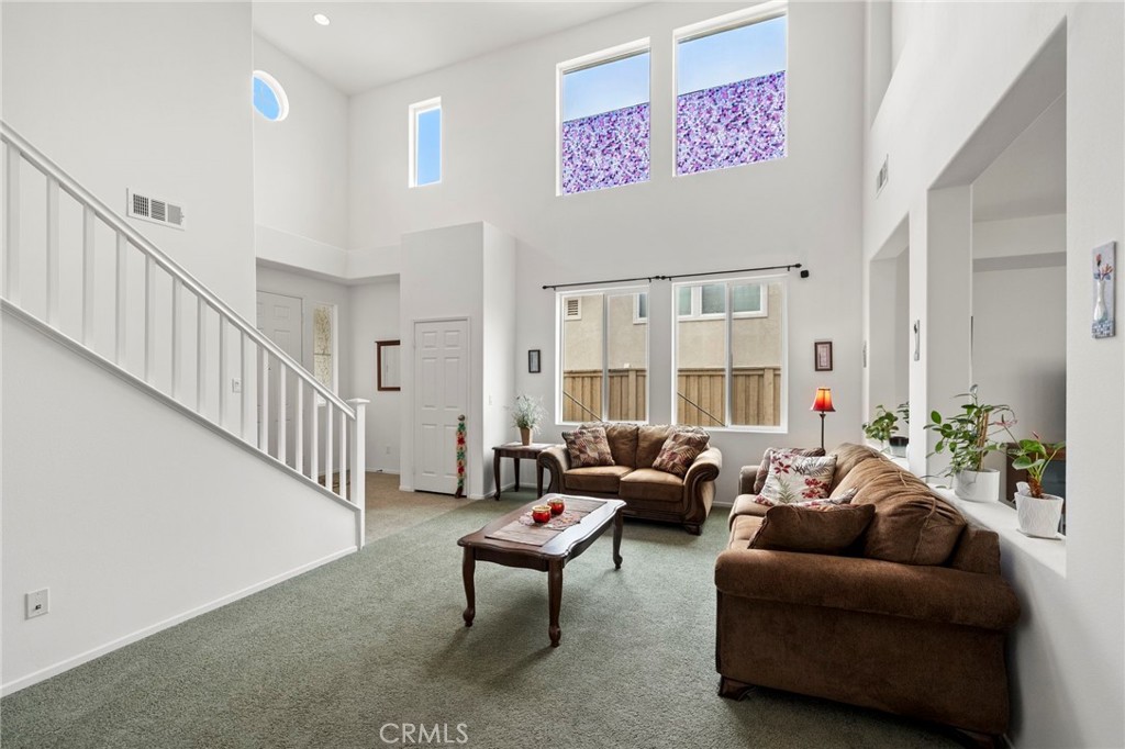 34072 Corktree Road Lake Elsinore, CA 92532 - Photo 4 of 53 Amazing Rays of Sunshine throughout