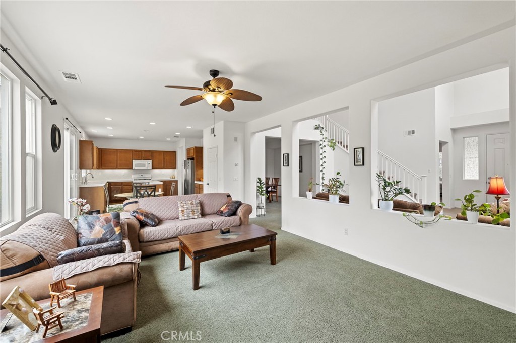 34072 Corktree Road Lake Elsinore, CA 92532 - Photo 9 of 53