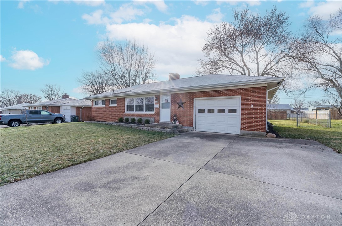 1558 Fleet Road Troy, OH 45373 - Photo 3 of 16 Gallery Image 3