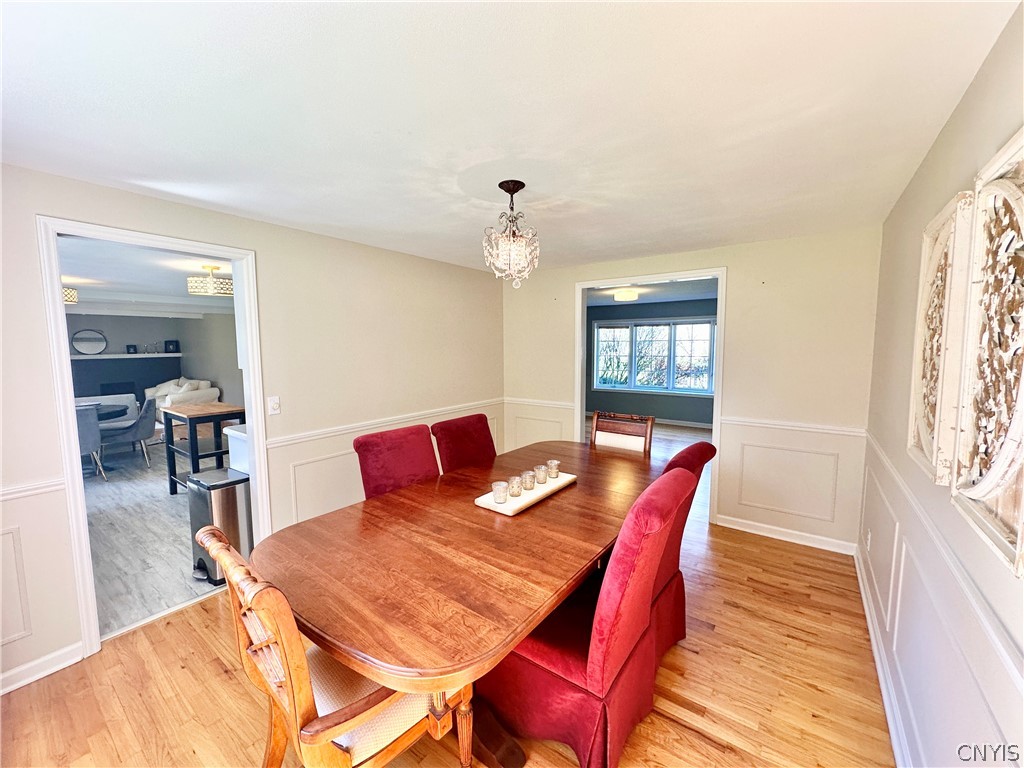 7297 Dabney Lane Manlius, NY 13066 - Photo 16 of 47 Dining Room