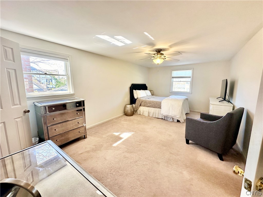 7297 Dabney Lane Manlius, NY 13066 - Photo 22 of 47 Spacious Primary Suite