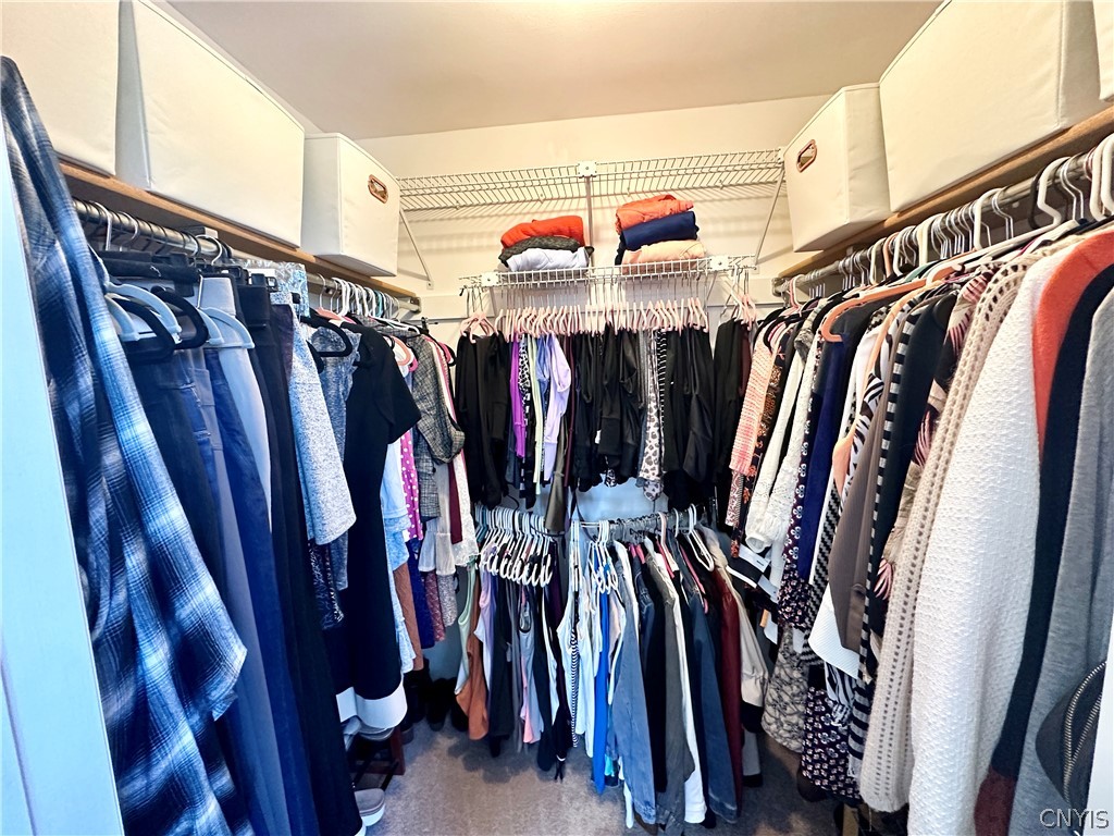 7297 Dabney Lane Manlius, NY 13066 - Photo 25 of 47 Walk in closet