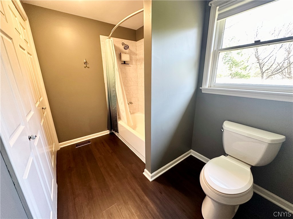 7297 Dabney Lane Manlius, NY 13066 - Photo 39 of 47 2nd Floor Full Bath & Laundry