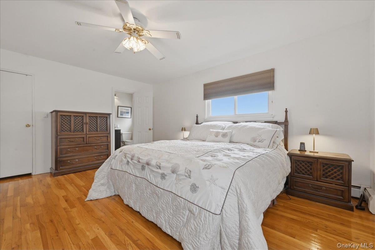 2461 Riviera Lane Bellmore, NY 11710 - Photo 27 of 44