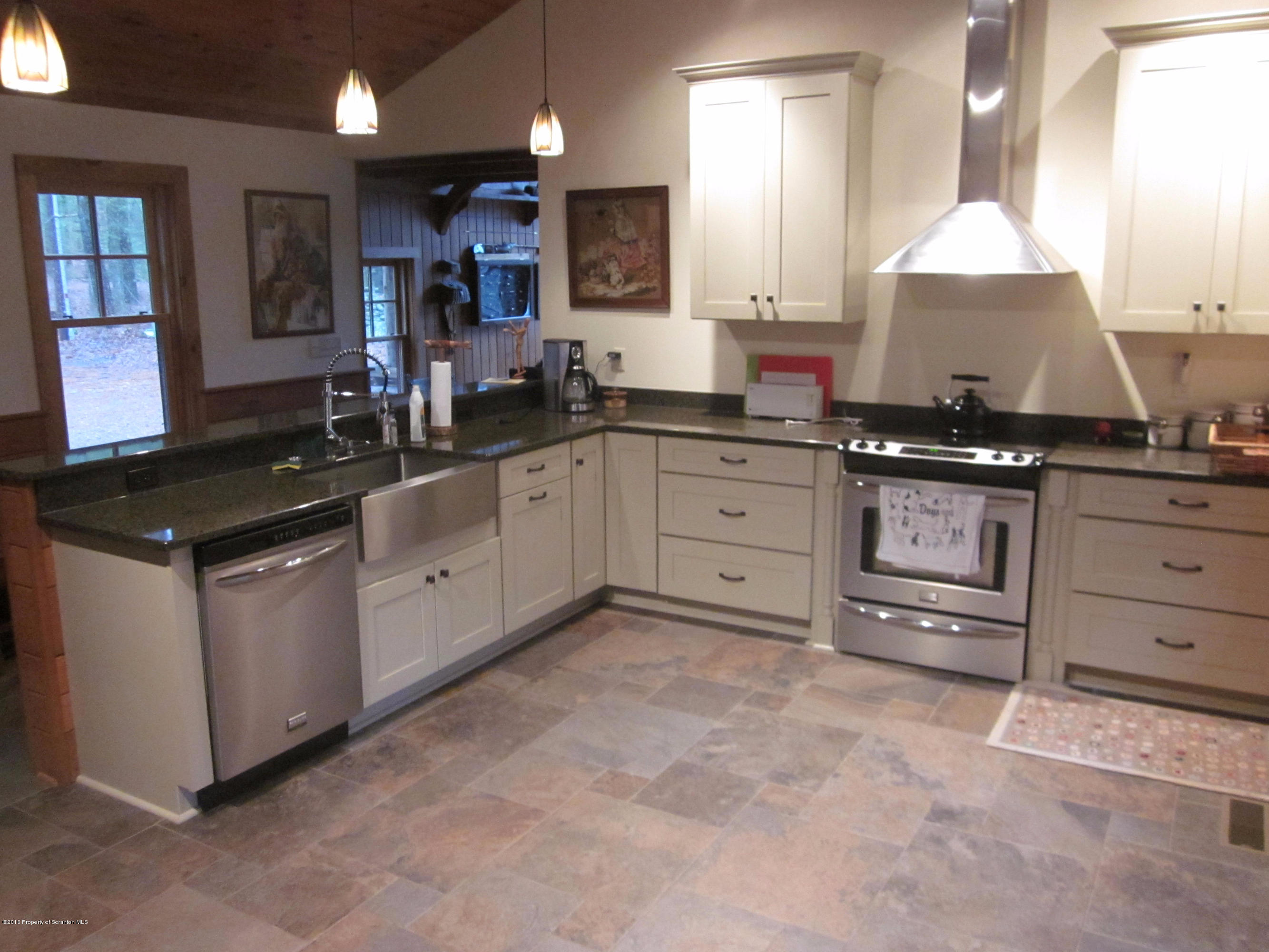 30 Westside Road Hawley, PA 18428 - Photo 20 of 25 Gallery Image 20