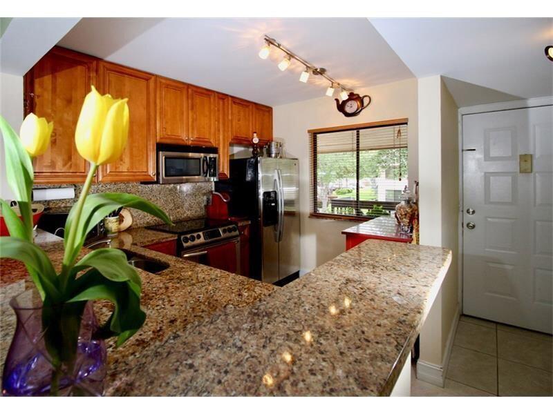 21955 Tidewater Terrace, Unit 207 Boca Raton, FL 33433 - Photo 4 of 24 20170714011715340618000000-o