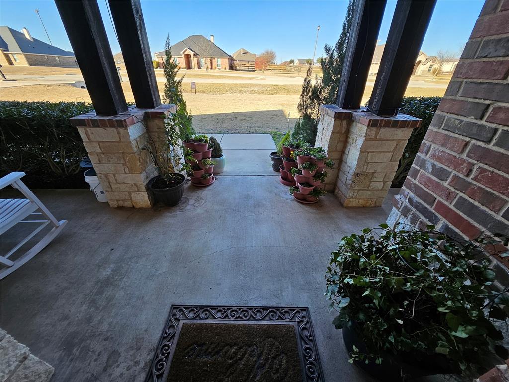 217 Heather Lane Decatur, TX 76234 - Photo 5 of 20