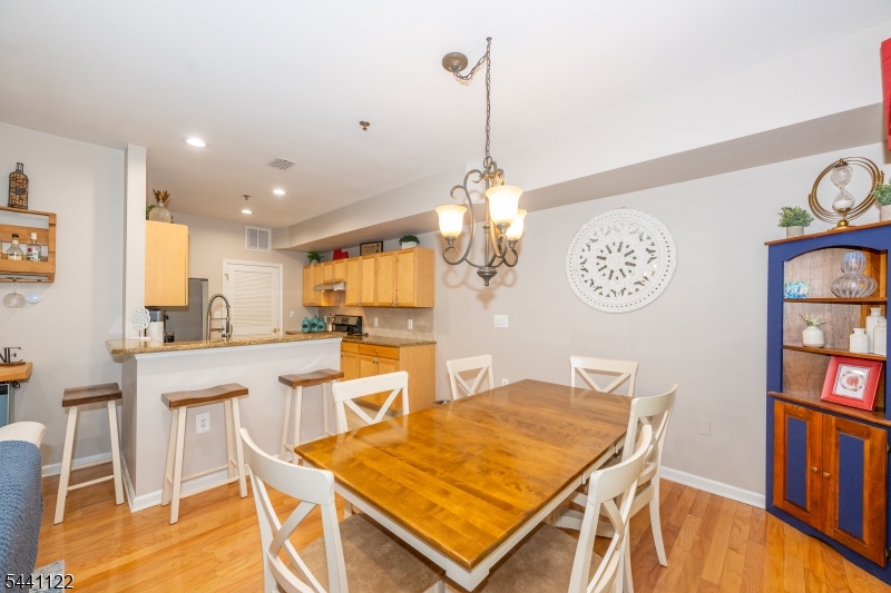 30 Federal Hill Road, Unit 8 Pompton Lakes, NJ 07442 - Photo 16 of 34