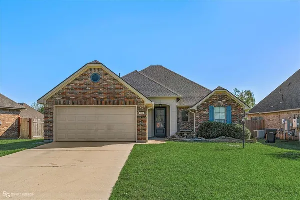 $269,900 | 204 Pearwood Circle, Haughton, LA 71037