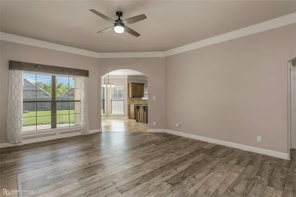 $269,900 | 204 Pearwood Circle, Haughton, LA 71037