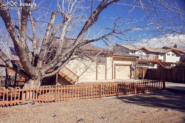 20 Sommerlyn Road Colorado Springs, CO 80906 - Photo 2 of 50 20 Sommerlyn Rd: Front Yard