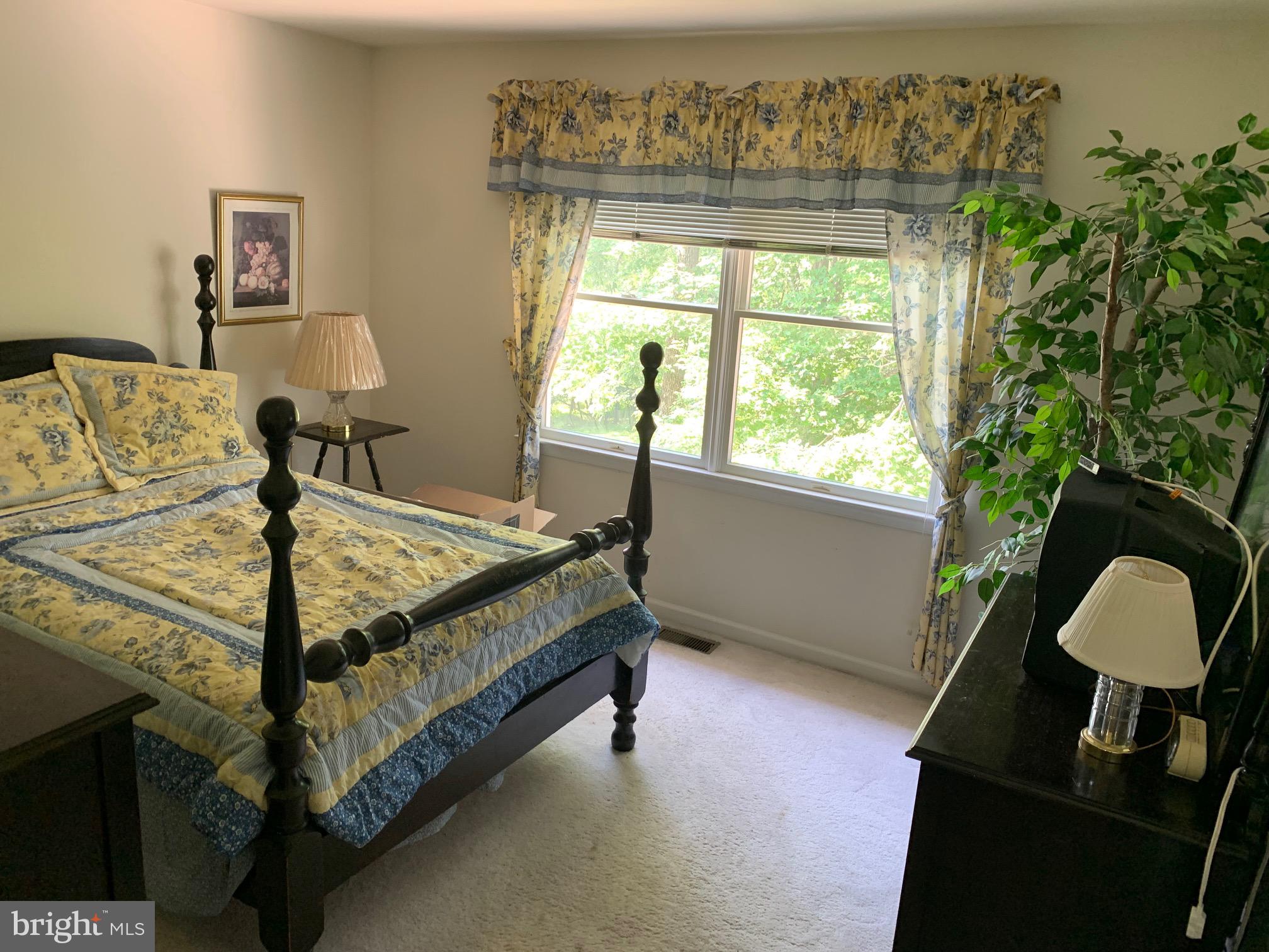 2539 West Rockspray Road Jamison, PA 18929 - Photo 18 of 28