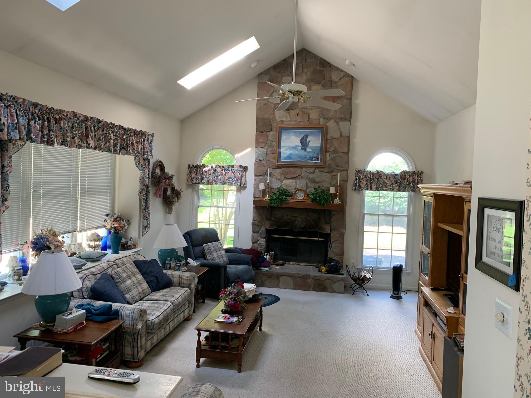 2539 West Rockspray Road Jamison, PA 18929 - Photo 6 of 28