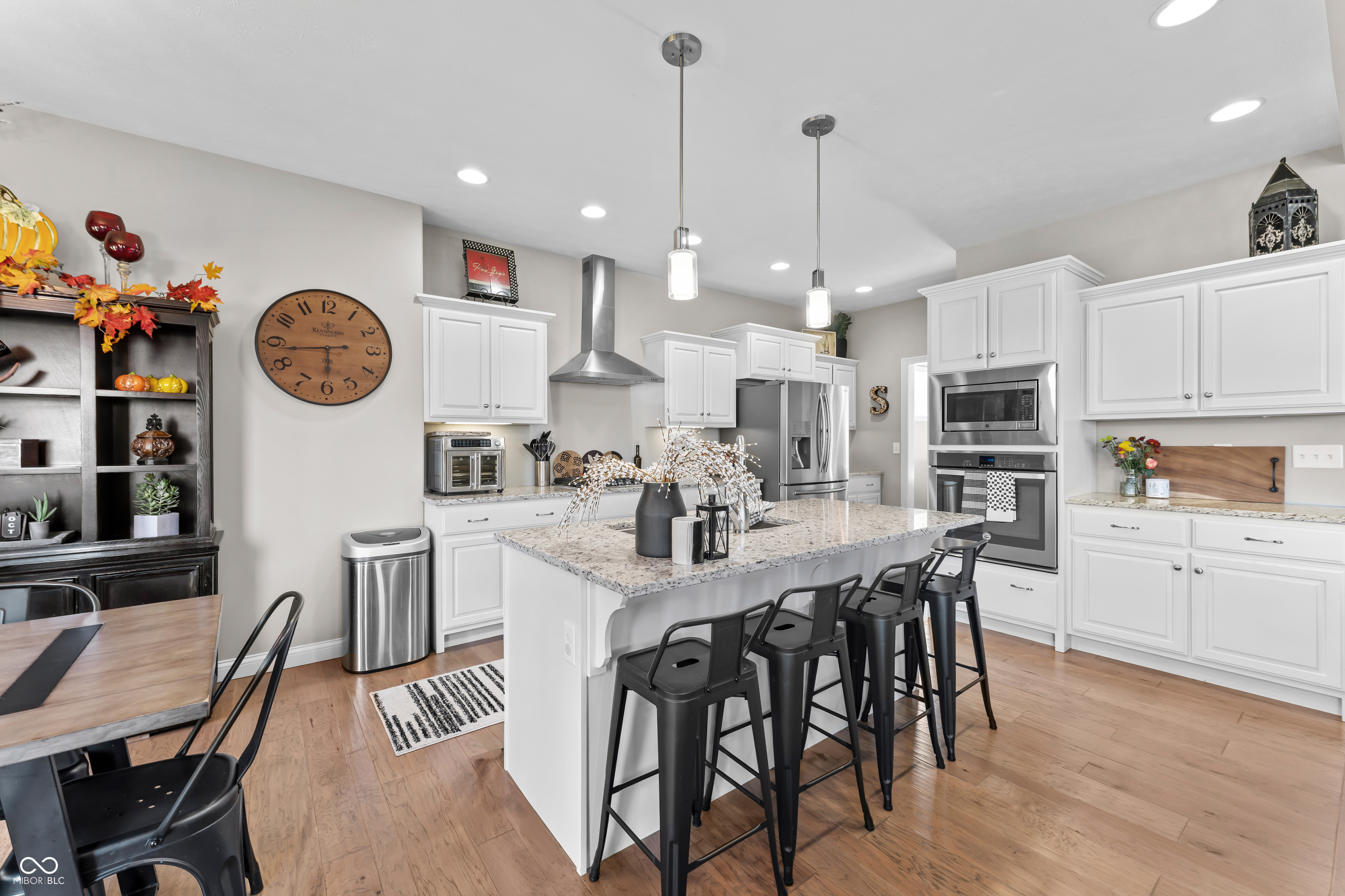 5229 Stonehaven Lane Columbus, IN 47201 - Photo 15 of 78
