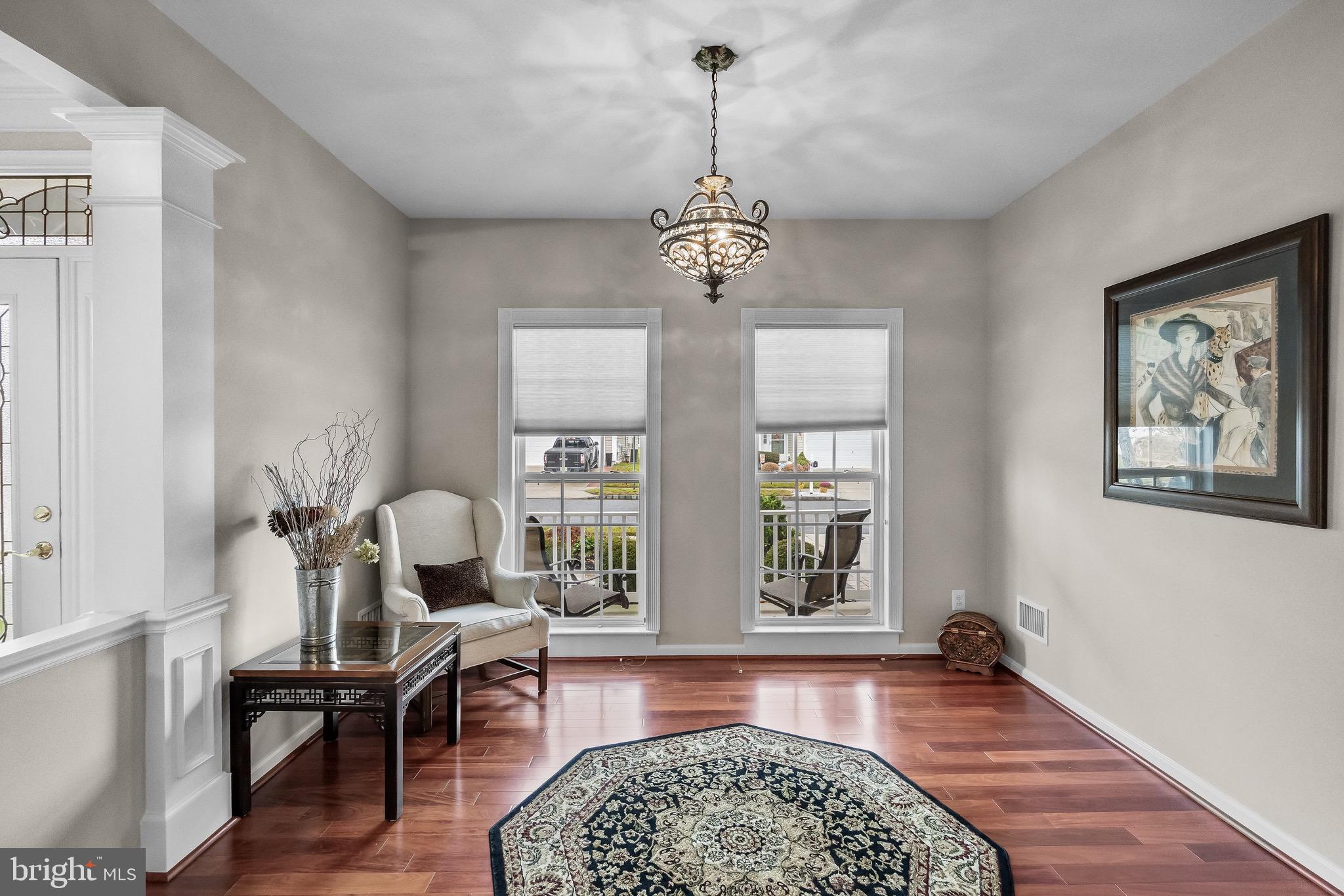 77 Pennington Court Delanco, NJ 08075 - Photo 9 of 46 a living room with furniture and a window
