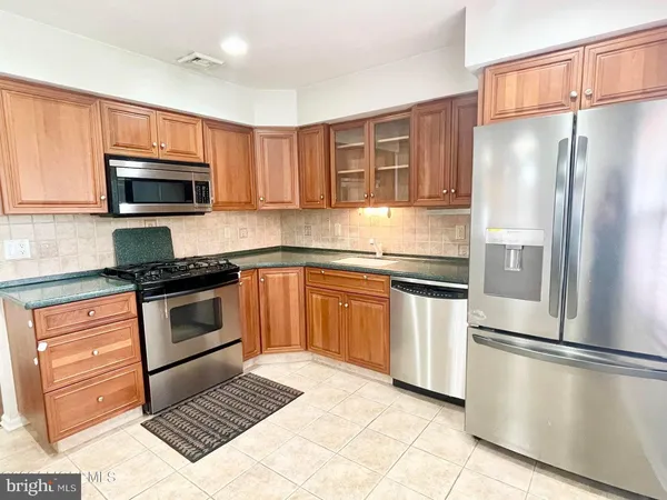 $3,100 | 21 Evergreen Drive, East Windsor, NJ 08520