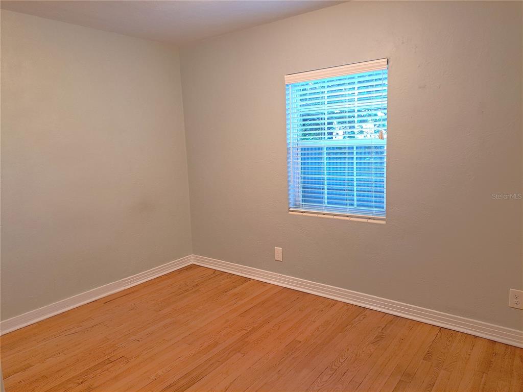 1835 Edwin Boulevard Winter Park, FL 32789 - Photo 35 of 49 an empty room with a window