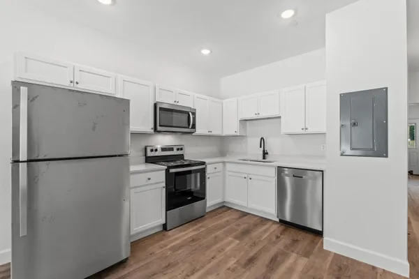 $1,300 | 912 Barrow Street, Unit 10, Fort Walton Beach, FL 32547