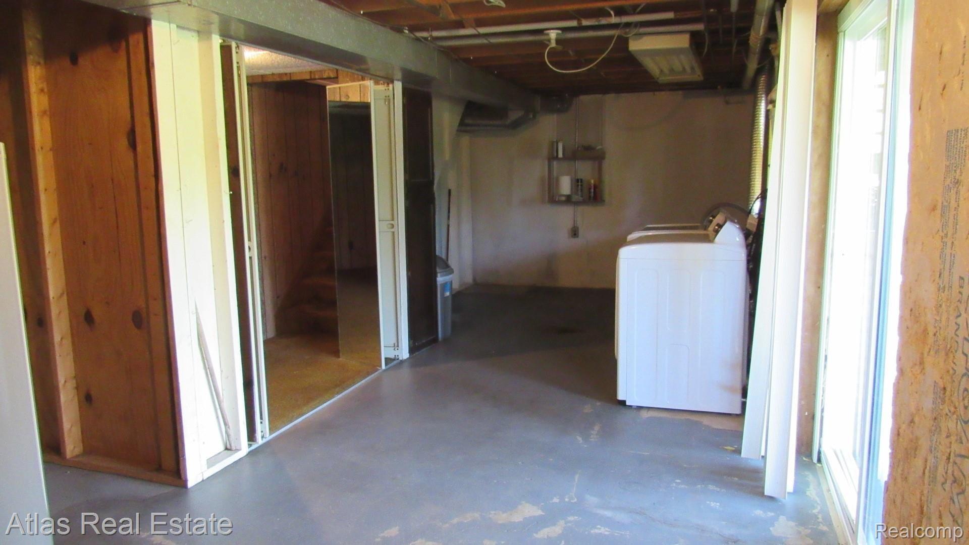 9472 Henderson Road Goodrich, MI 48438 - Photo 21 of 23 IMG_2492.JPG