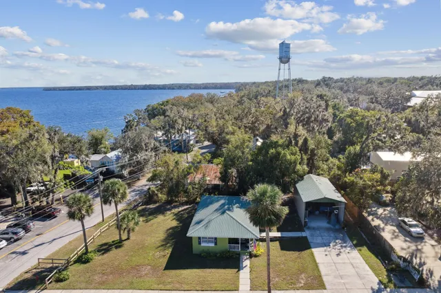 $399,900 | 105 Central Avenue, Crescent City, FL 32112