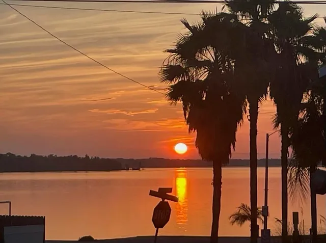 $399,900 | 105 Central Avenue, Crescent City, FL 32112