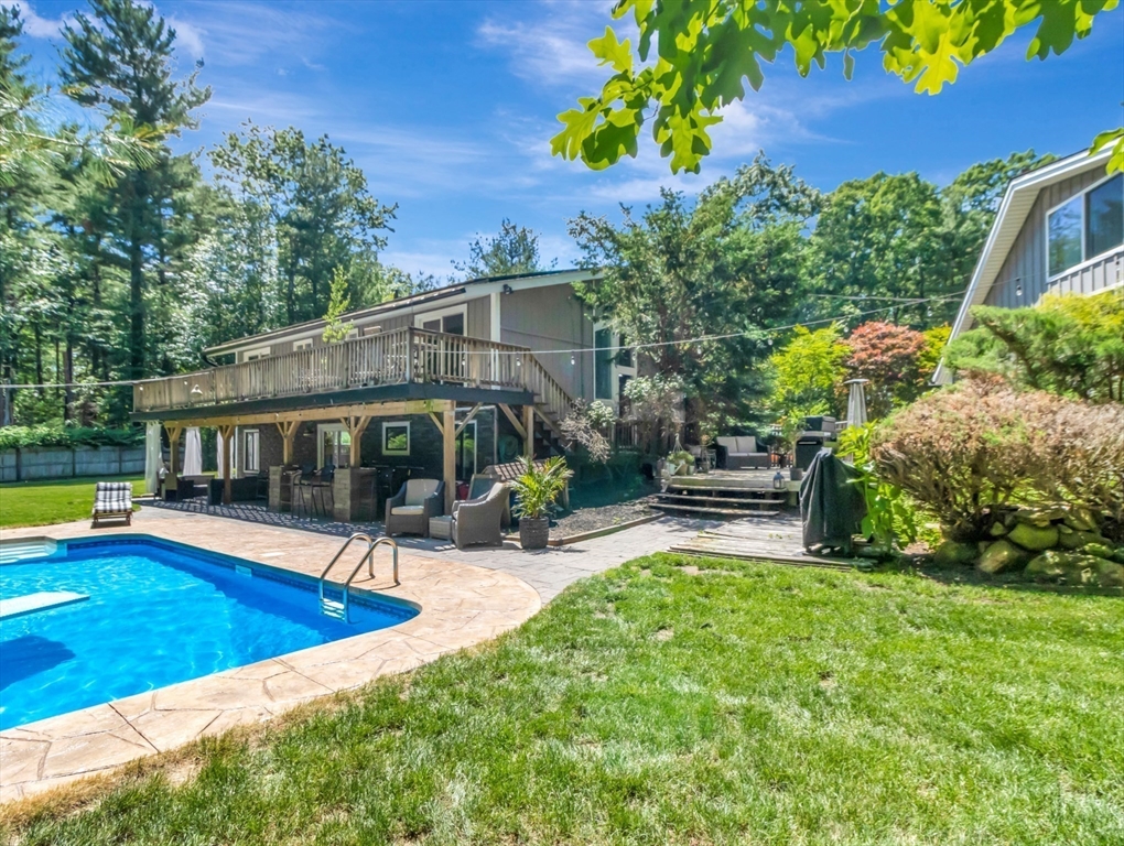 10 Mountain Road Easton, MA 02356 - Photo 7 of 42