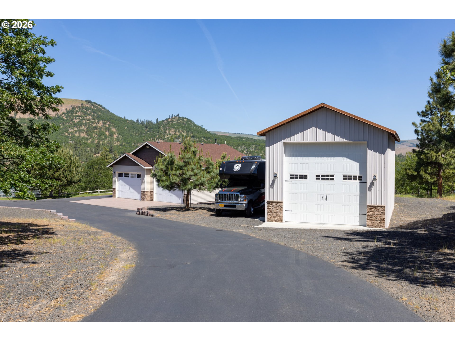 6065 Cherry Heights Road The Dalles, OR 97058 - Photo 7 of 48